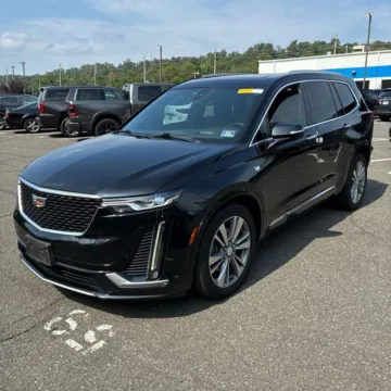 Photos of 2020 Cadillac XT6 Premium Luxury for sale in Indianapolis, IN at Indy Auto Man - Indianapolis