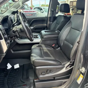 More photos of 2017 Chevrolet Silverado 1500 LTZ 2LZ at Indy Auto Man - Indianapolis, IN