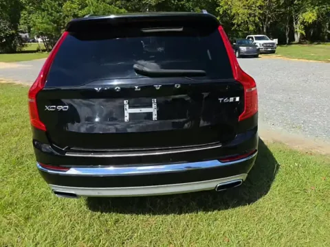 More photos of 2020 Volvo XC90 T6 Inscription at Indy Auto Man - Indianapolis, IN