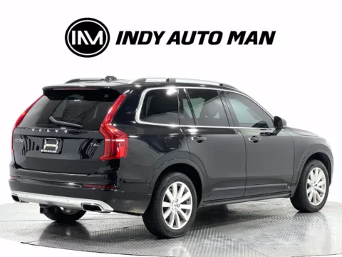 More photos of 2019 Volvo XC90 T6 Momentum at Indy Auto Man - Indianapolis, IN