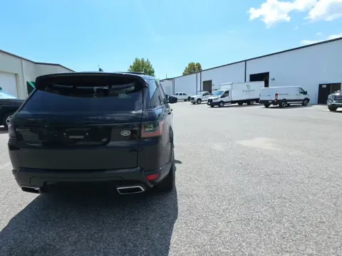 More photos of 2019 Land Rover Range Rover Sport HSE Dynamic at Indy Auto Man - Indianapolis, IN
