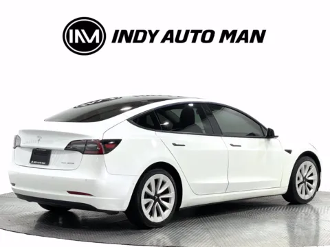 More photos of 2021 Tesla Model 3 Long Range at Indy Auto Man - Indianapolis, IN