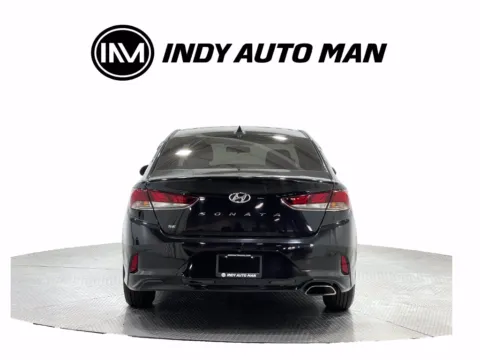 More photos of 2018 Hyundai Sonata SE at Indy Auto Man - Indianapolis, IN