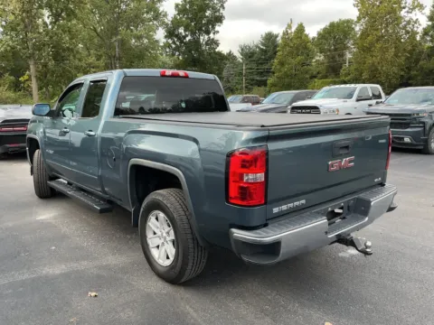 More photos of 2014 GMC Sierra 1500 SLE at Indy Auto Man - Indianapolis, IN