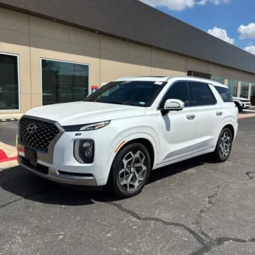 Photos of 2022 Hyundai Palisade Calligraphy for sale in Indianapolis, IN at Indy Auto Man - Indianapolis