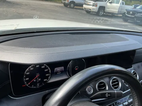 More photos of 2020 Mercedes-Benz E-Class E 350 4MATIC at Indy Auto Man - Indianapolis, IN