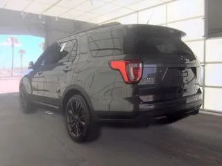 More photos of 2019 Ford Explorer XLT at Indy Auto Man - Indianapolis, IN