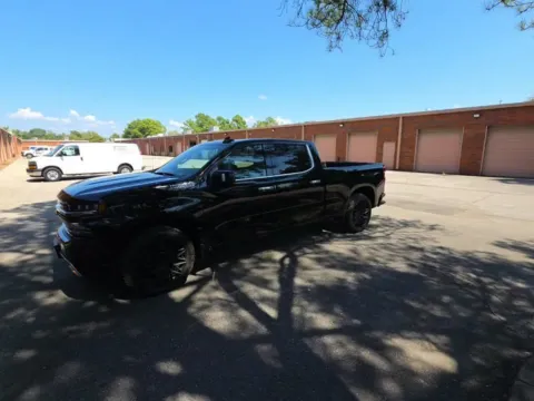 Another view of 2019 Chevrolet Silverado 1500 High Country for sale in Indianapolis, IN at Indy Auto Man - Indianapolis