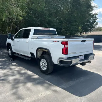 More photos of 2022 Chevrolet Silverado 2500 HD LT at Indy Auto Man - Indianapolis, IN