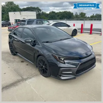 Black 2020 Toyota Corolla SE for sale in Indianapolis, IN