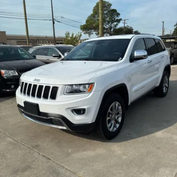 Photos of 2015 Jeep Grand Cherokee Limited for sale in Indianapolis, IN at Indy Auto Man - Indianapolis