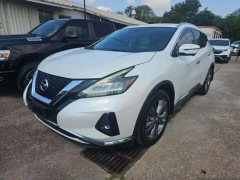 Photos of 2019 Nissan Murano Platinum for sale in Indianapolis, IN at Indy Auto Man - Indianapolis