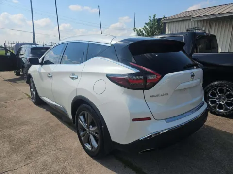 More photos of 2019 Nissan Murano Platinum at Indy Auto Man - Indianapolis, IN