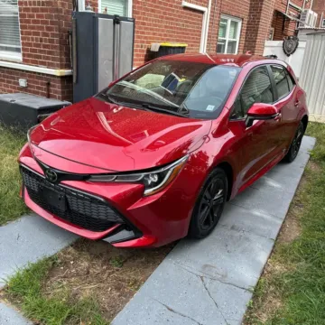 Photos of 2022 Toyota Corolla Hatchback SE for sale in Indianapolis, IN at Indy Auto Man - Indianapolis