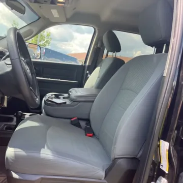 More photos of 2018 Ram 2500 Tradesman at Indy Auto Man - Indianapolis, IN