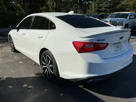 More photos of 2021 Chevrolet Malibu RS at Indy Auto Man - Indianapolis, IN