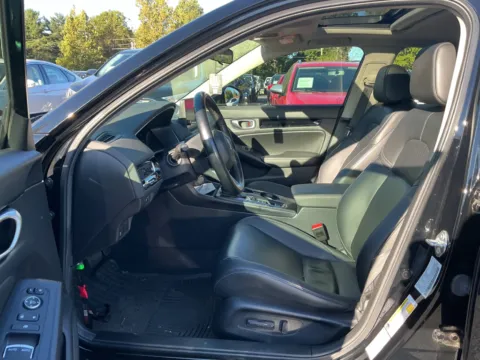 More photos of 2024 Honda Civic EX-L at Indy Auto Man - Indianapolis, IN