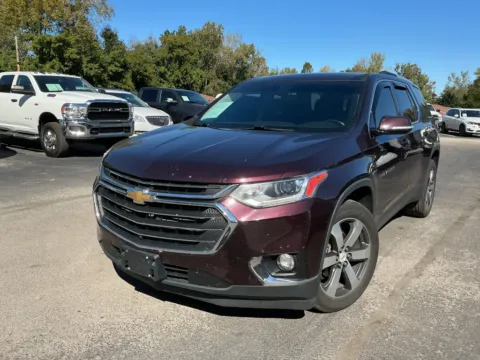 Photos of 2018 Chevrolet Traverse 3LT for sale in Indianapolis, IN at Indy Auto Man - Indianapolis