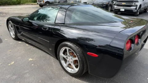More photos of 2004 Chevrolet Corvette at Indy Auto Man - Indianapolis, IN