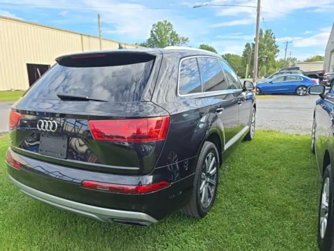 Another view of 2019 Audi Q7 55 Premium Plus quattro for sale in Indianapolis, IN at Indy Auto Man - Indianapolis