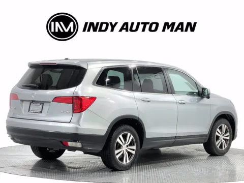More photos of 2016 Honda Pilot EX-L at Indy Auto Man - Indianapolis, IN
