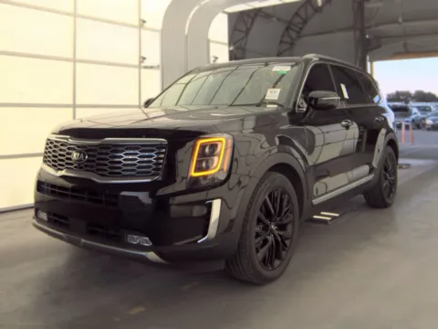 Photos of 2021 Kia Telluride SX for sale in Indianapolis, IN at Indy Auto Man - Indianapolis