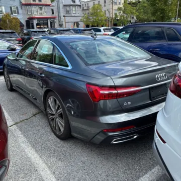 More photos of 2019 Audi A6 3.0T Premium Plus quattro at Indy Auto Man - Indianapolis, IN