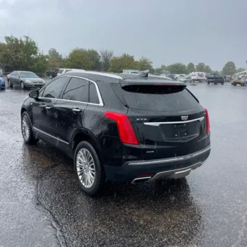 More photos of 2017 Cadillac XT5 Platinum at Indy Auto Man - Indianapolis, IN