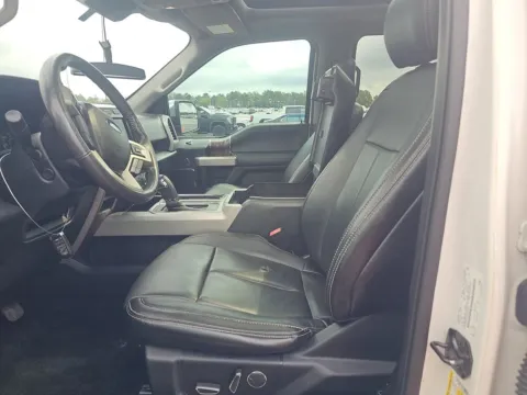 More photos of 2018 Ford F-150 Lariat at Indy Auto Man - Indianapolis, IN