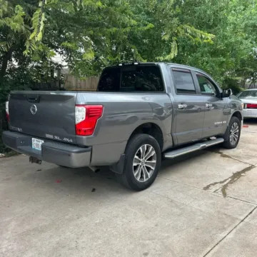 Another view of 2018 Nissan Titan SL for sale in Indianapolis, IN at Indy Auto Man - Indianapolis