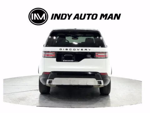More photos of 2020 Land Rover Discovery Landmark Edition at Indy Auto Man - Indianapolis, IN