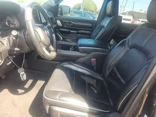 More photos of 2021 Ram 1500 Limited at Indy Auto Man - Indianapolis, IN