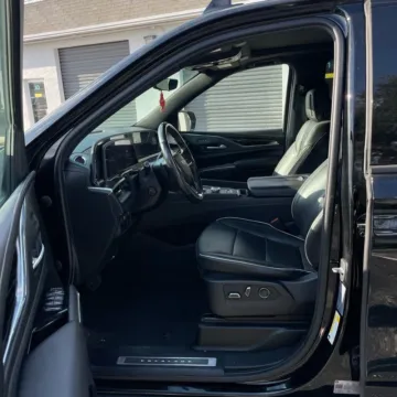 More photos of 2021 Cadillac Escalade ESV Sport at Indy Auto Man - Indianapolis, IN