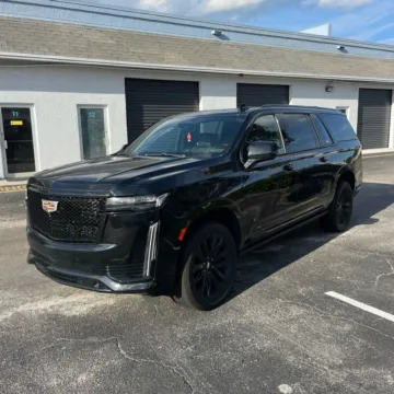Photos of 2021 Cadillac Escalade ESV Sport for sale in Indianapolis, IN at Indy Auto Man - Indianapolis