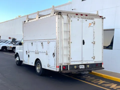 More photos of 2005 Chevrolet Express Van G3500 Cutaway at Indy Auto Man - Indianapolis, IN
