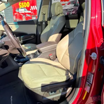 More photos of 2018 Hyundai Santa Fe Limited Ultimate at Indy Auto Man - Indianapolis, IN