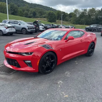Photos of 2017 Chevrolet Camaro SS 1SS for sale in Indianapolis, IN at Indy Auto Man - Indianapolis