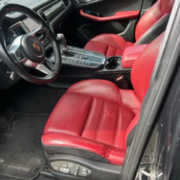 More photos of 2017 Porsche Macan Turbo at Indy Auto Man - Indianapolis, IN
