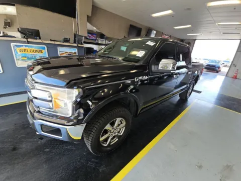 Photos of 2020 Ford F-150 Lariat for sale in Indianapolis, IN at Indy Auto Man - Indianapolis