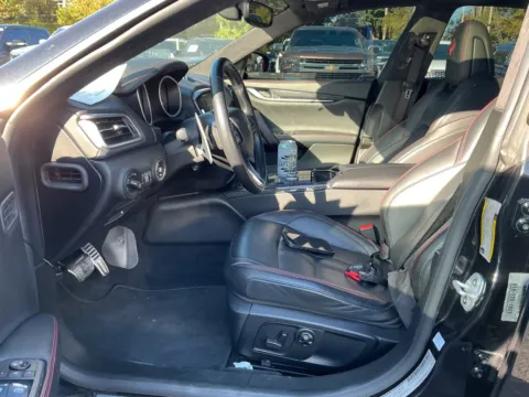 More photos of 2019 Maserati Ghibli S Q4 GranSport at Indy Auto Man - Indianapolis, IN