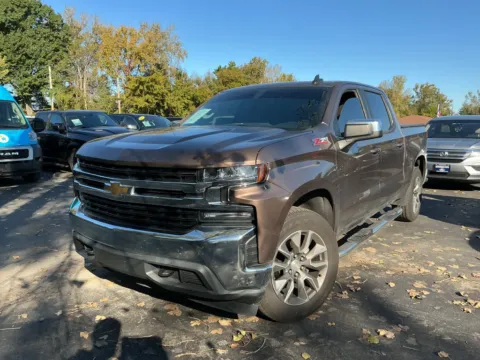 Photos of 2019 Chevrolet Silverado 1500 LT for sale in Indianapolis, IN at Indy Auto Man - Indianapolis