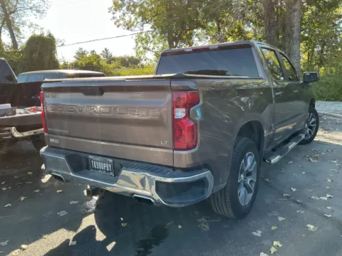 Another view of 2019 Chevrolet Silverado 1500 LT for sale in Indianapolis, IN at Indy Auto Man - Indianapolis