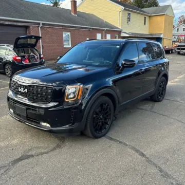Photos of 2022 Kia Telluride SX for sale in Indianapolis, IN at Indy Auto Man - Indianapolis