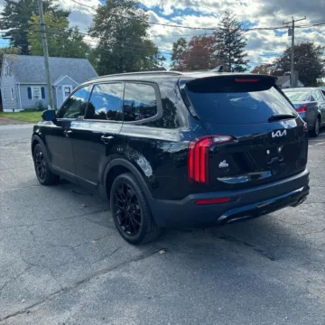 More photos of 2022 Kia Telluride SX at Indy Auto Man - Indianapolis, IN