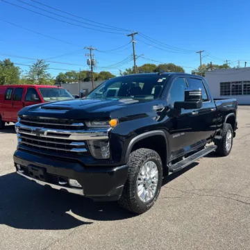 Photos of 2020 Chevrolet Silverado 2500 HD High Country for sale in Indianapolis, IN at Indy Auto Man - Indianapolis