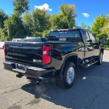 Another view of 2020 Chevrolet Silverado 2500 HD High Country for sale in Indianapolis, IN at Indy Auto Man - Indianapolis