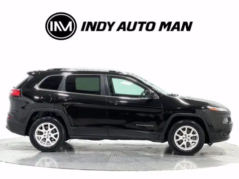 Another view of 2017 Jeep Cherokee Latitude for sale in Indianapolis, IN at Indy Auto Man - Indianapolis