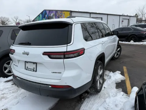 More photos of 2021 Jeep Grand Cherokee L Limited at Indy Auto Man - Indianapolis, IN