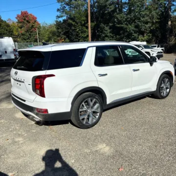 Another view of 2021 Hyundai Palisade SEL for sale in Indianapolis, IN at Indy Auto Man - Indianapolis