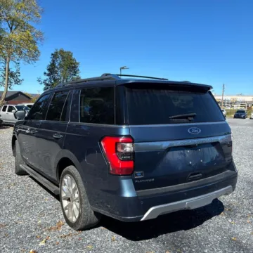 More photos of 2019 Ford Expedition Platinum at Indy Auto Man - Indianapolis, IN